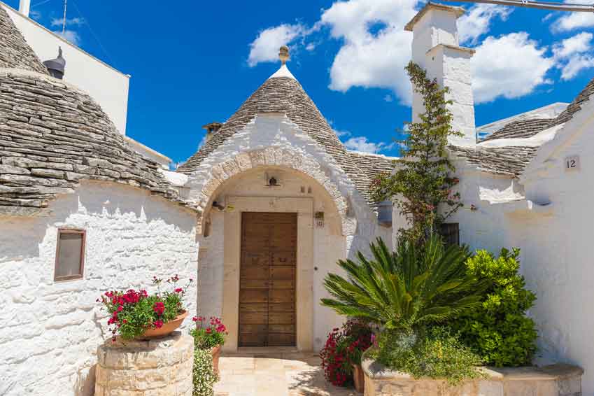 TRULLI? THE REAL LUXURY YOU DON'T EXPECT IN APULIA