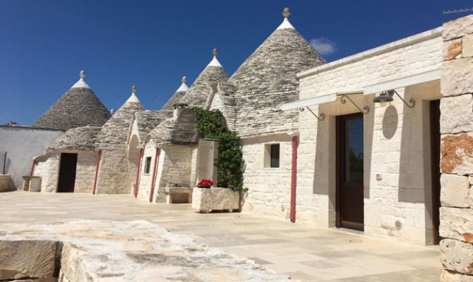 RISTRUTTURAZIONE TRULLI A COREGGIA – ALBEROBELLO
